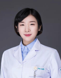常馨月